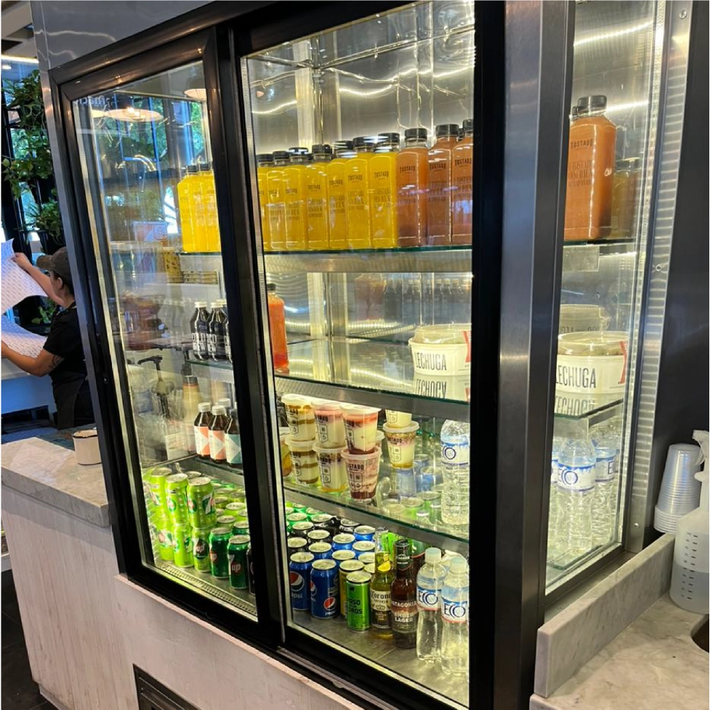Heladera Exhibidora Mural - FRIMAQ Refrigeración