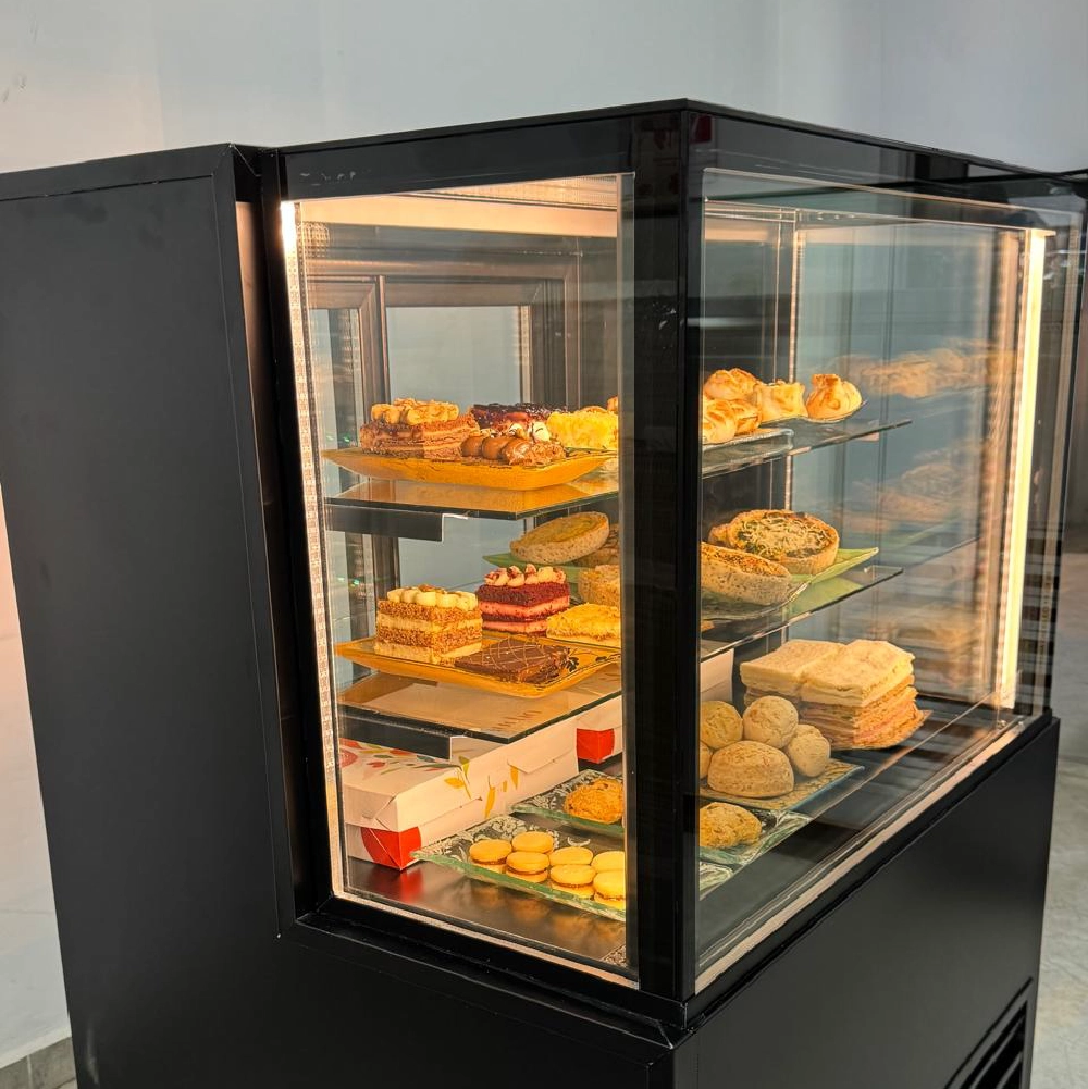 Heladera Exhibidora para Tortas Urbana - FRIMAQ